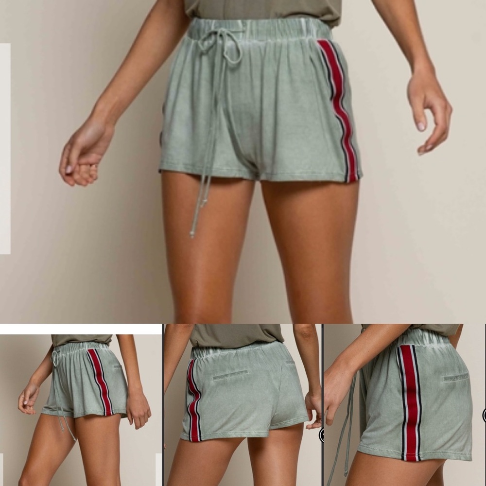 POL☀️Sporty Knit Shorts with Stripe